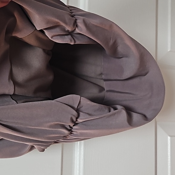 🩶Super Sexy Signature Gray with Brown Sequins One Shoulder Dress Size 10 - Picture 7 of 11